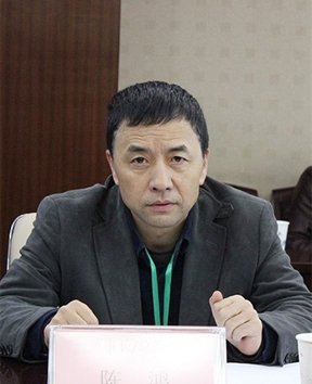 1987 年至 1989 年于绵阳长