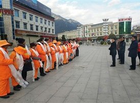 2017藏历新年桑日县政府领导慰问我