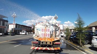 市政府关于疫情防控的决策部署